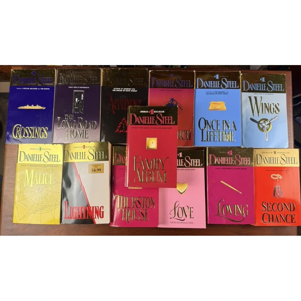 Lot of 13 - DANIELLE STEEL Paperback Books MIXED Titles
